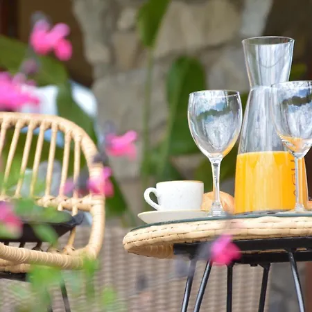 Szálloda El Jou Nature