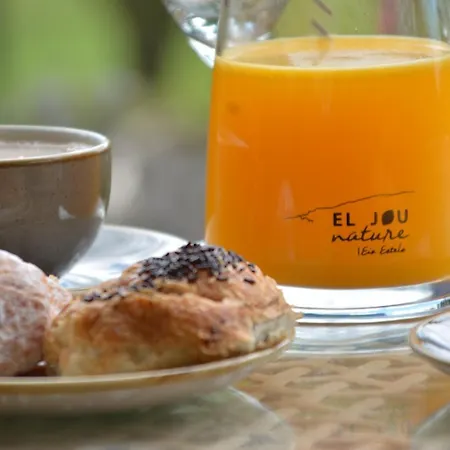 Szálloda El Jou Nature