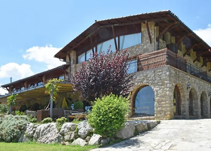 El Jou Nature Hotel 3*