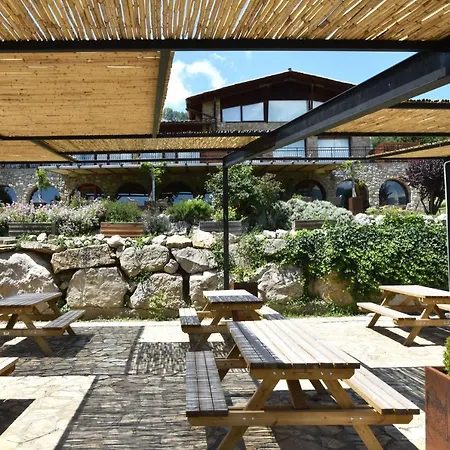 Hotel Familiar El Jou Nature 3*